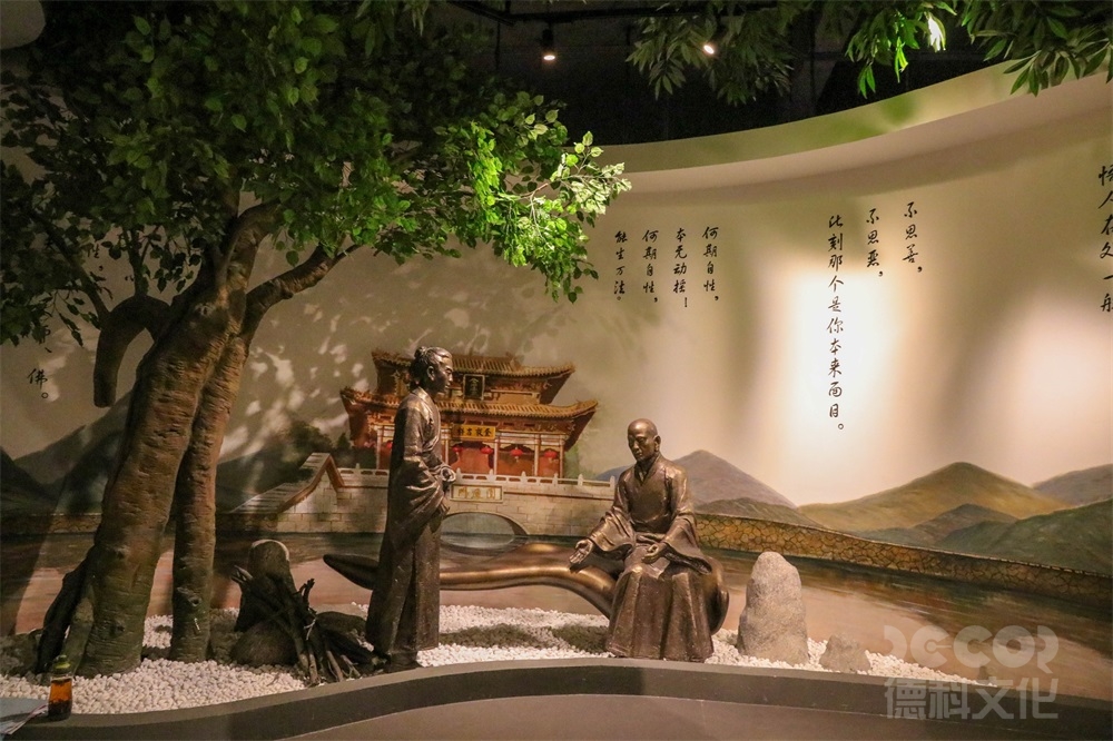 博物館裝修如何在展廳中創(chuàng)造出與展品歷史背景相符的環(huán)境和氛圍？