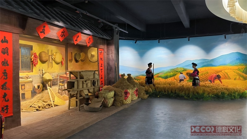 VR展館設(shè)計(jì)中如何展示科學(xué)與技術(shù)的創(chuàng)新成果？